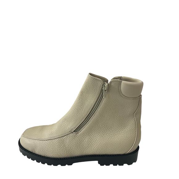 AJ Valenci Women's Beige Short Boots Ankle Leather Size 8 M NEW - Picture 2 of 10